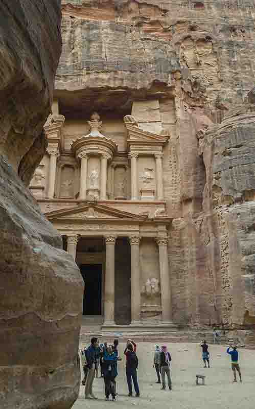 16 - Jordania - Petra - desfiladero del Sik y templo El-khazne o Casa del Tesoro